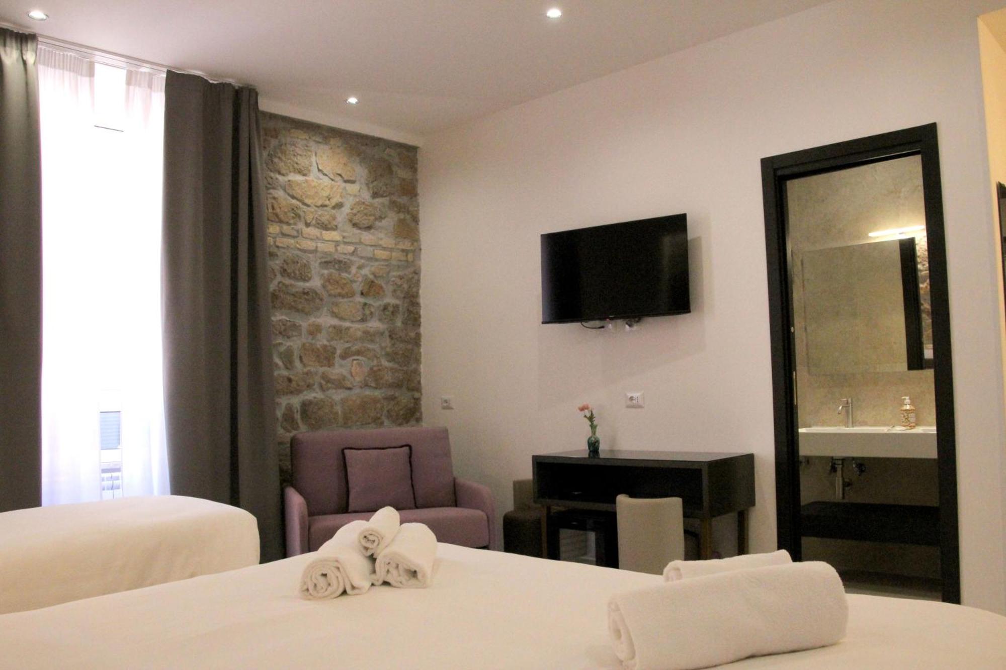 Joyful 148 Luxury Guest House Powered By Joyful Termini Boutique Guest House โรม ภายนอก รูปภาพ